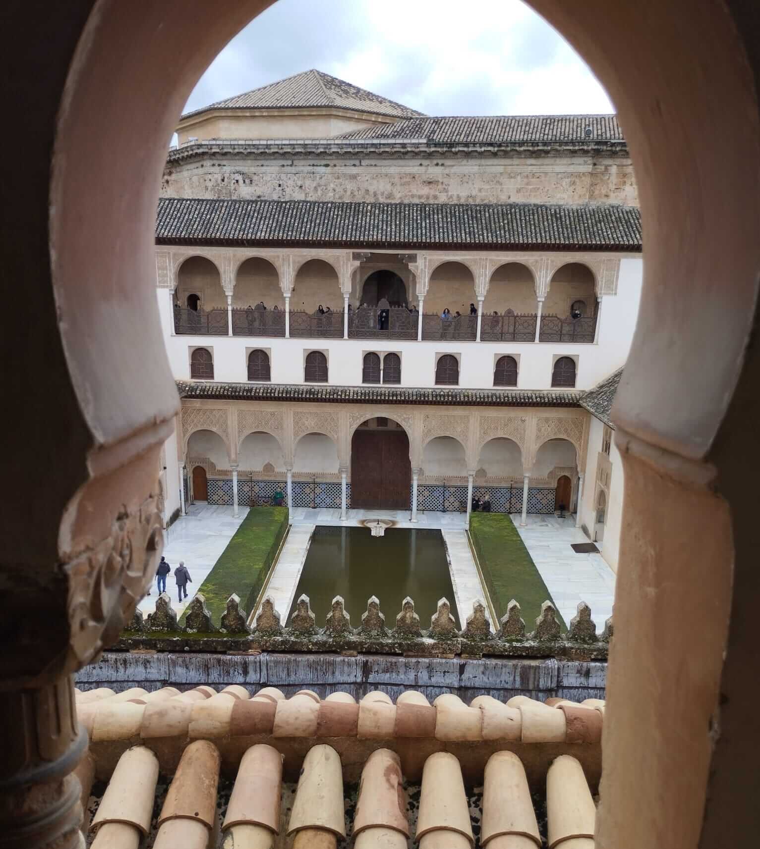 You are currently viewing 7 razones por las que Granada es uno de los destinos culturales más fascinantes de Europa